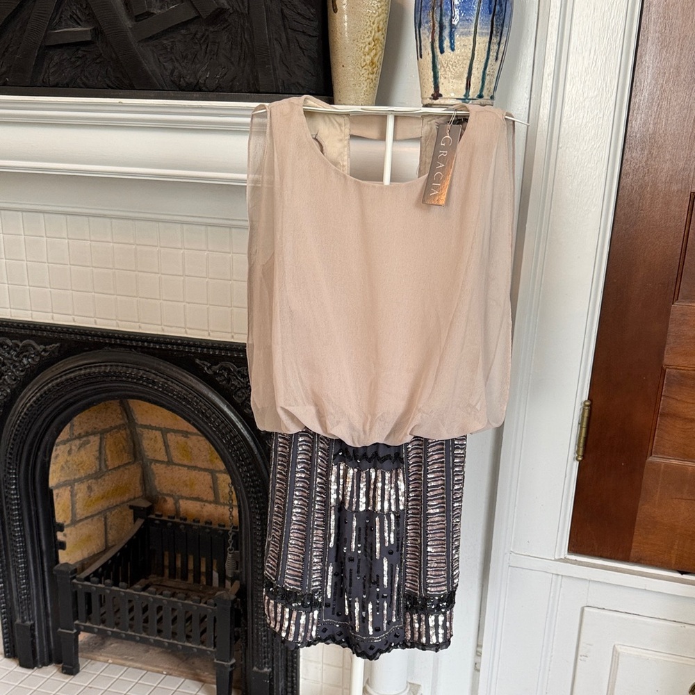 Gracia Open‎ back chiffon and sequin  Mini Dress- NWT. Retail 140